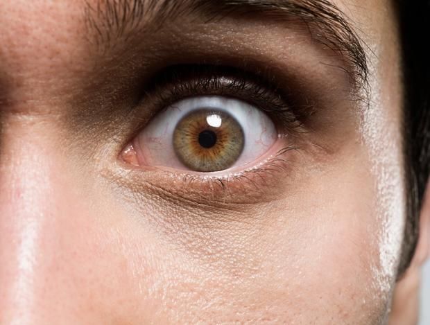 Ten minutes of eye contact leads to hallucinations, monster sightings