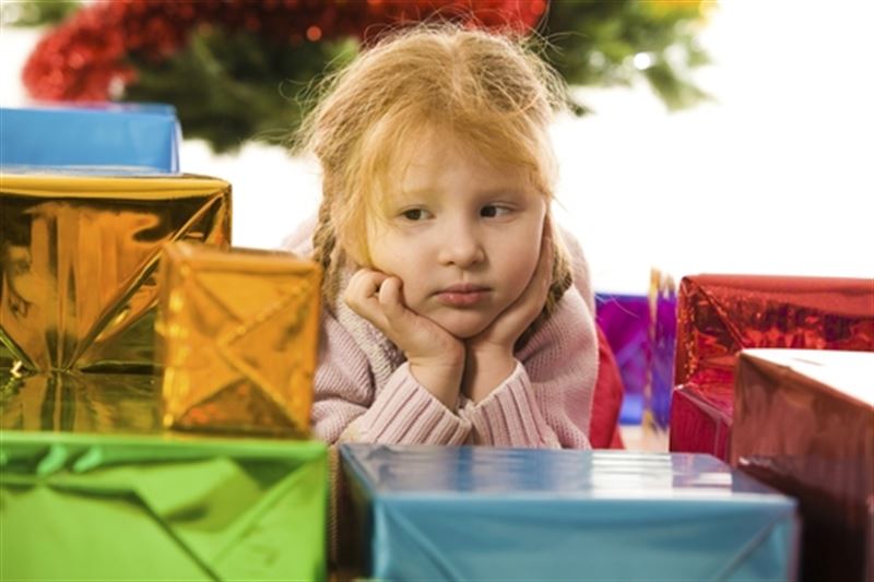 Los efectos del exceso de regalos en los niños