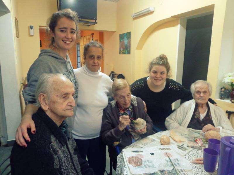 Una oportunidad de conocer un hogar de ancianos y ayudar