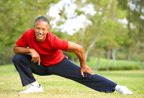 Moderate Exercise May Reduce Men's Heart Failure Risk